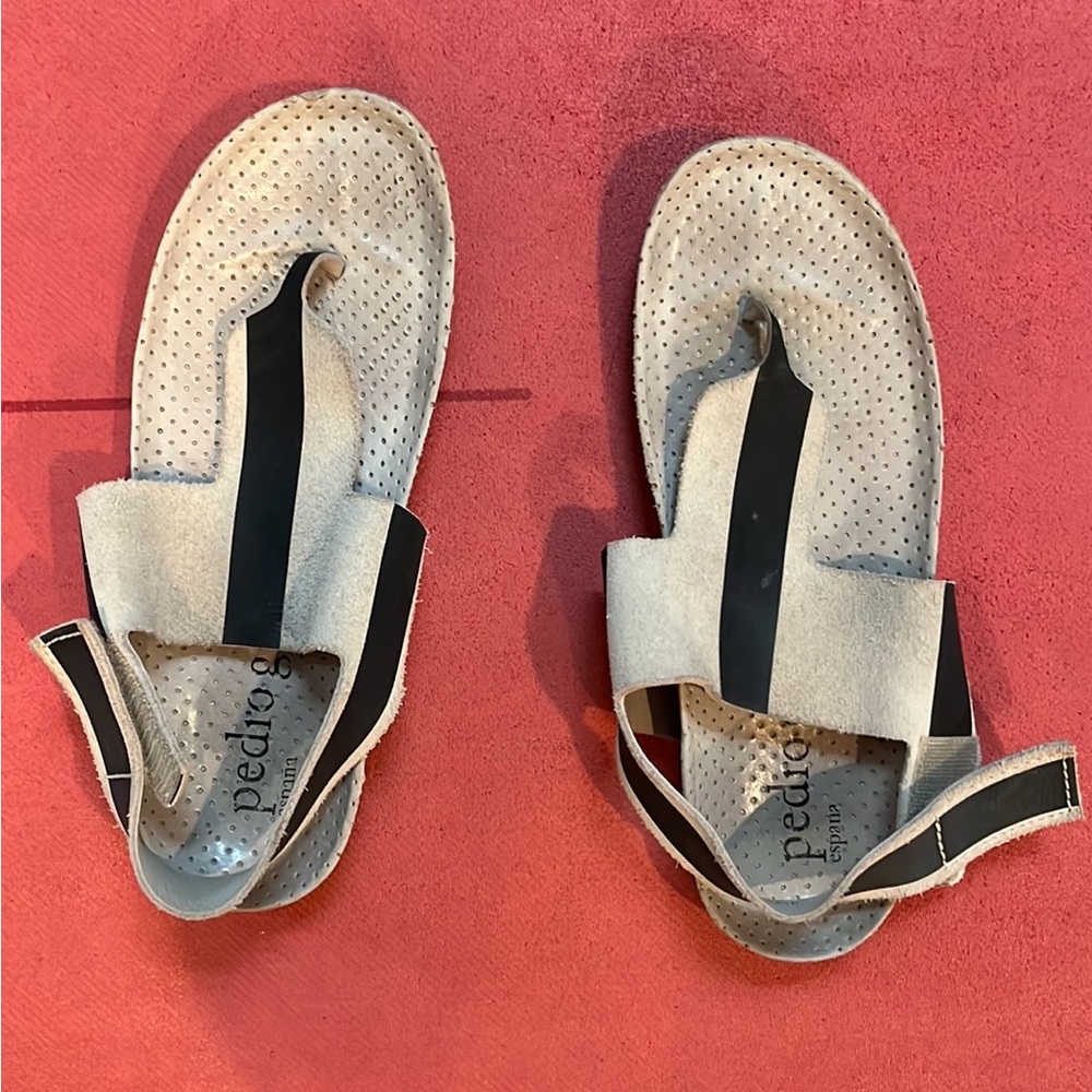 pedro garcia off-white with black stripe sandal, great condition, size 8.5/39
